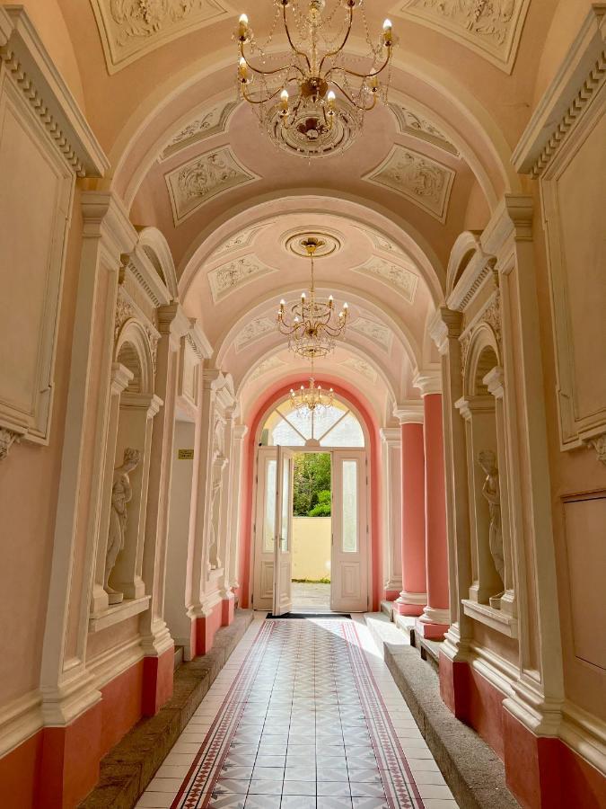 Angeloroma Deluxe Apartment Прага Екстериор снимка